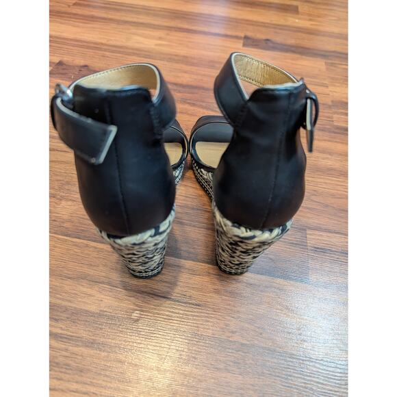 Dolce Vita Hamlet Black Ankle Strap Wedge Sandals - Size 7 - Picture 4 of 6